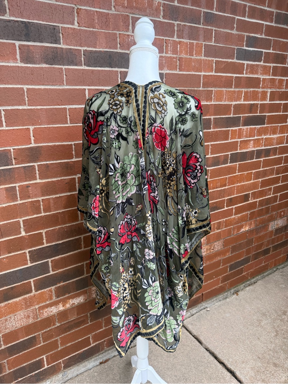 Free People Burnout Velvet Floral Kimono Ruana Boho Open Front OS - Picture 5 of 7
